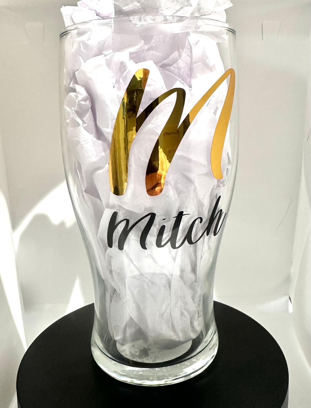 Personalised Birthday pint glass glass - 18th, 21st, 30th, 40th etc. Any age available -  perfect gifts for birthdays.